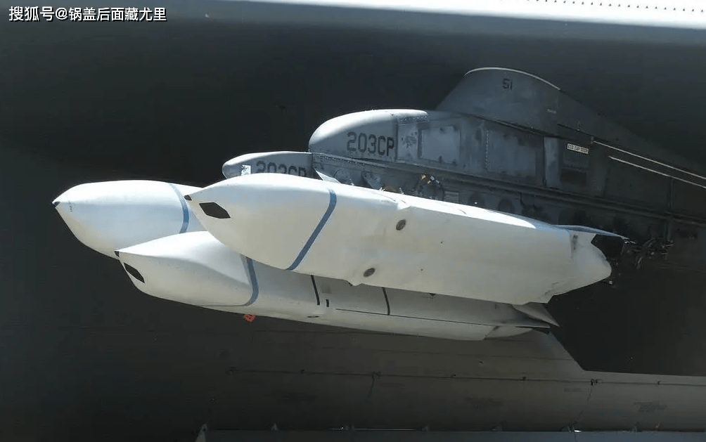 覆盖莫斯科和圣彼得堡!波兰加速军事化进程,采购821枚巡航导弹