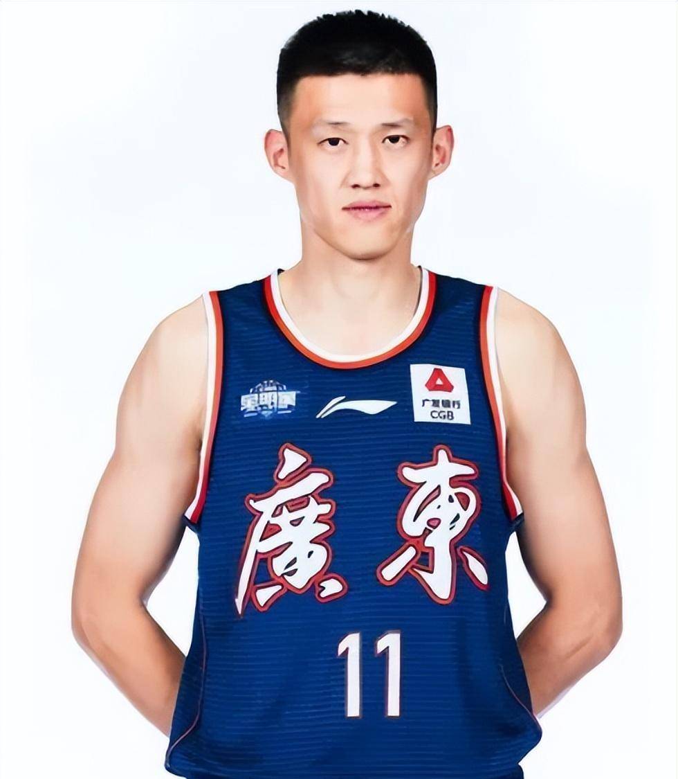 原创周鹏离开广东很伤心曾经想过退役朱芳雨没人情说话太气人