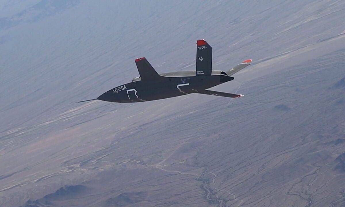 人类飞行员与ai模拟空战,胜算几乎为零_人工智能_无人机_飞机