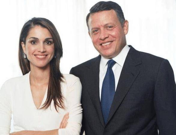 约旦最美王后嫁4婚大16岁国王宫斗失败远走美国越活越美