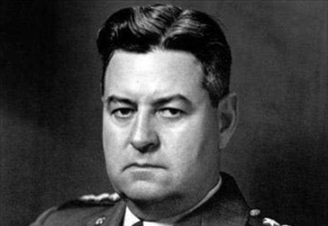 原创美国李梅烧烤有多可怕烧死将近50万人800万人无家可归