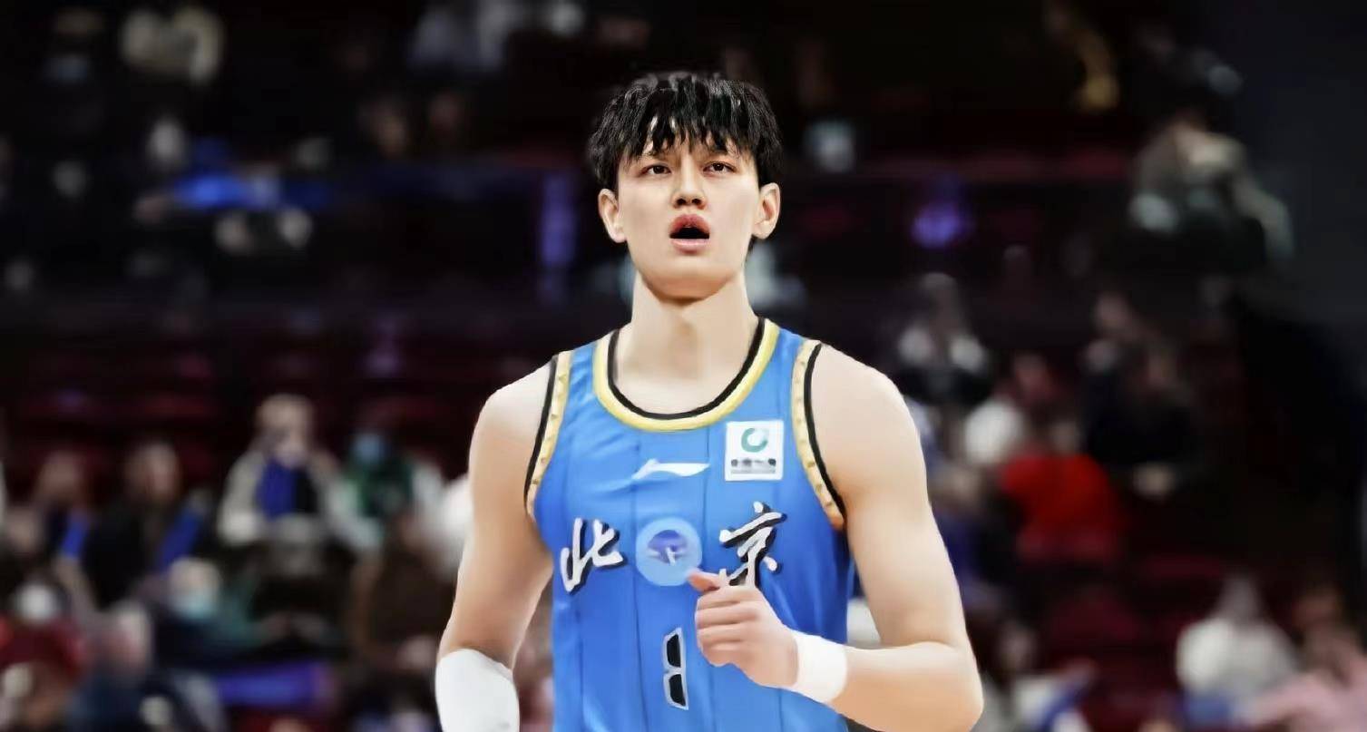 原创轰4320北京双子星大爆发曾凡博135立功直追广州队冲第10