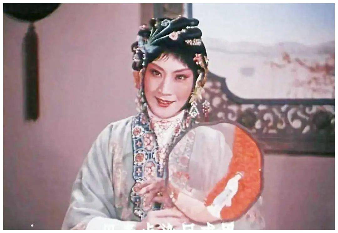 坤旦皇后言慧珠离婚嫁俞振飞后悲情早逝弟媳是王晓棠