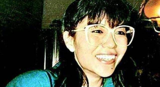 70 的谭咏麟,多年三人行后,感叹:有两个老婆一点都不好_杨洁薇_李健