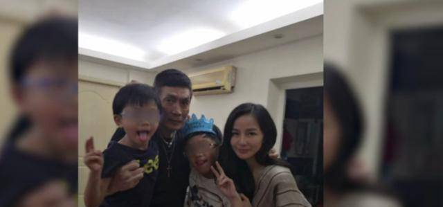 原创68岁男艺人3度离婚对前两任妻子伤害很深老来被娇妻狠撇