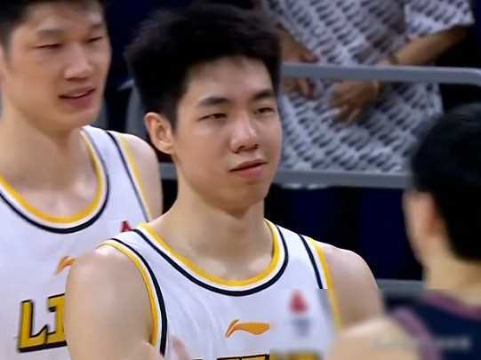 张明池超神,131比78大胜广厦,秋风扫落叶_th_despite_spot