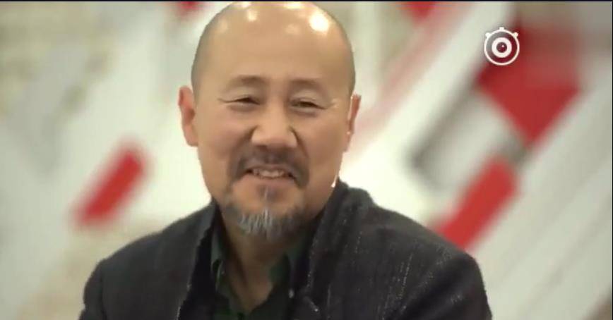 草原汉子早年嗜酒如命,把家都喝没了,如今竟又靠翻唱歌曲爆红_腾格尔