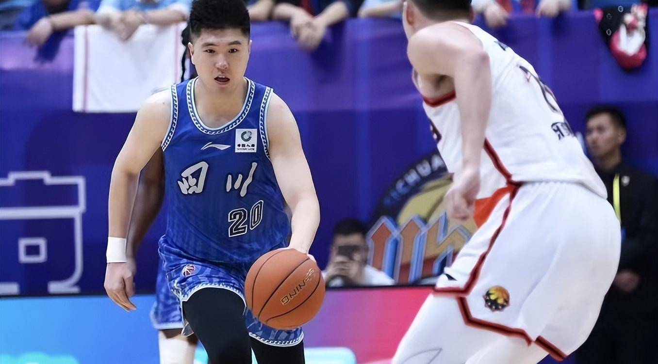 原创这一夜王薪凯的体面被四川队撕了个粉碎