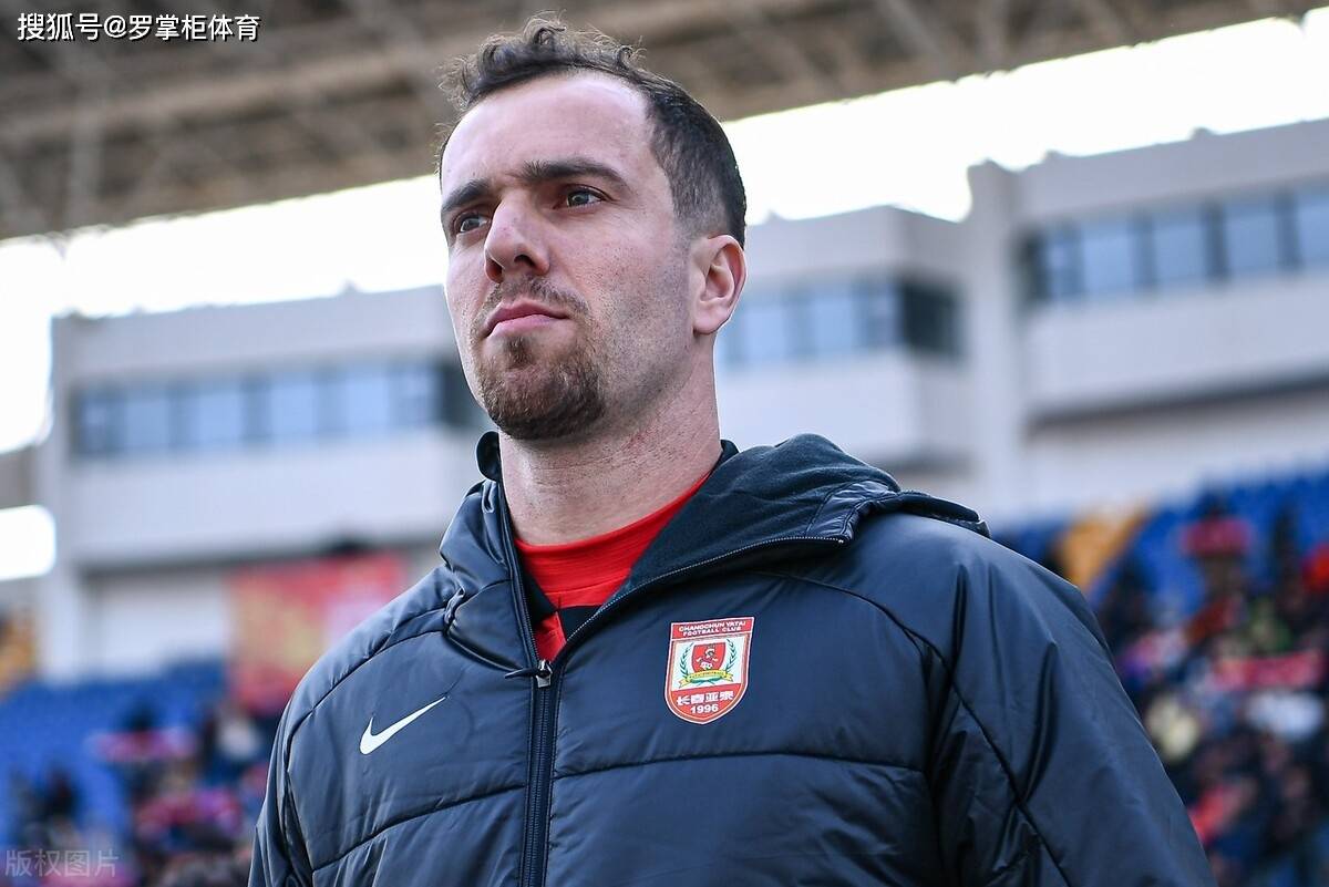 前巴甲豪门指挥官已同意入籍驰援国足,就等足协发出邀请_塞尔吉尼奥