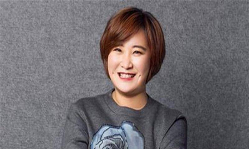 原创贾玲又胖出新高度心酸回应压力大只能通过美食来缓解