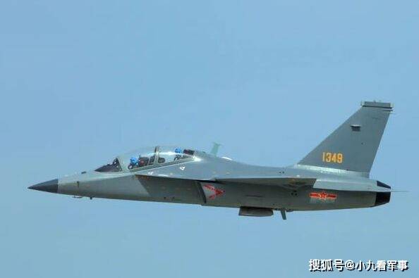 首先,武直二十作为舰载机的核心应用领域,凭借其多元