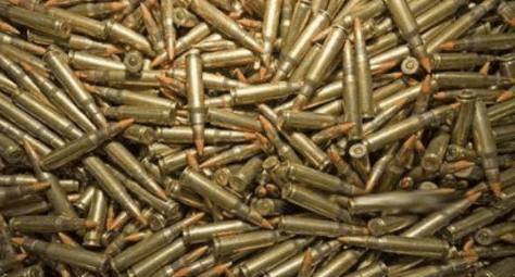 原创远征军一发一发打子弹外国将军看完心酸说到冲锋枪不是这么打的