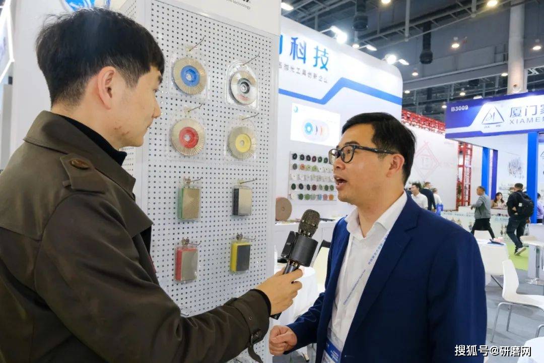 为"一块石"奔赴一座城:厦门石材展访谈录(二)_金刚石