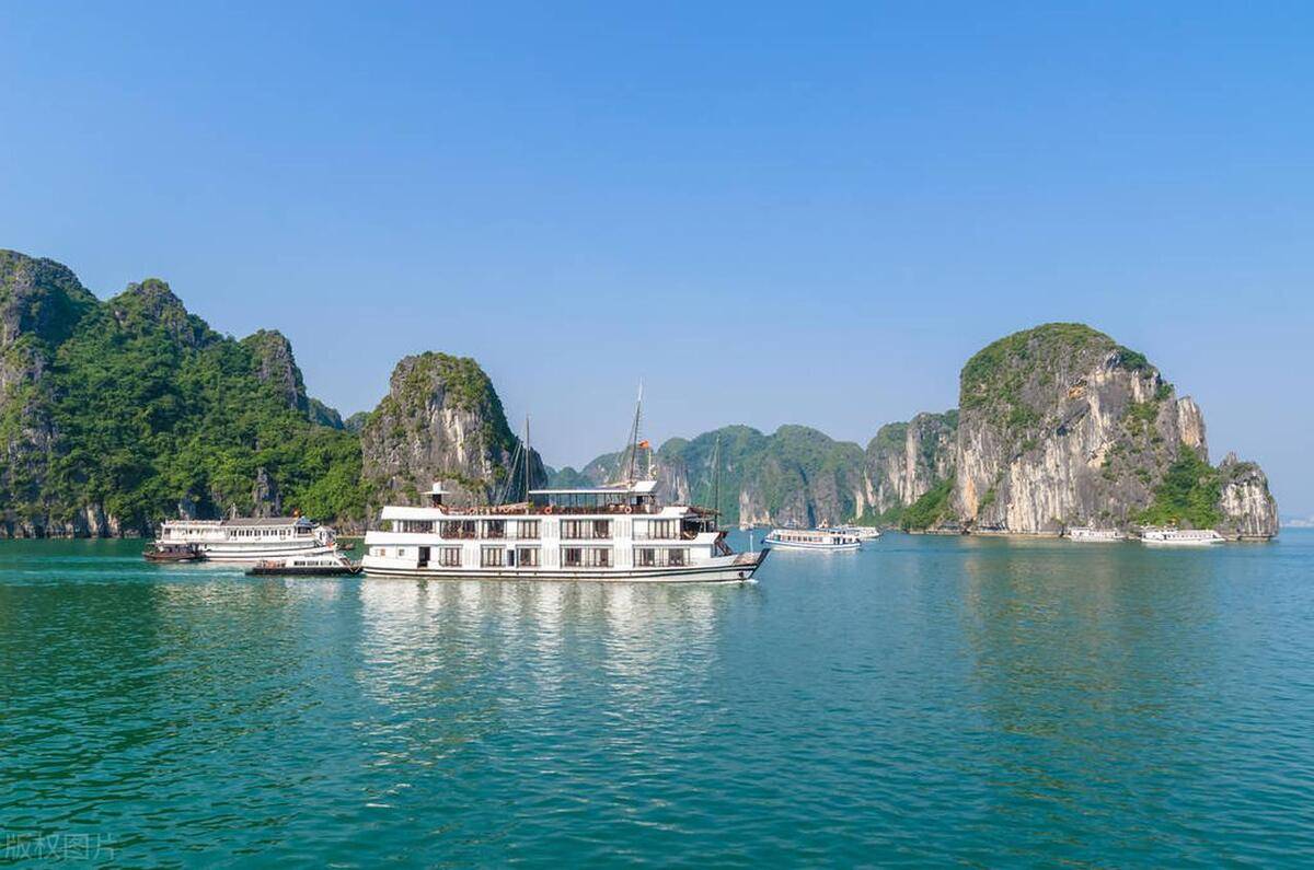 广西东兴去越南跟团一日游,广西旅游必去的景点