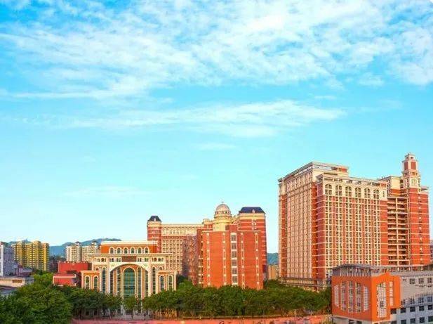 南方医科大学怎么样升学率高就业优势显著