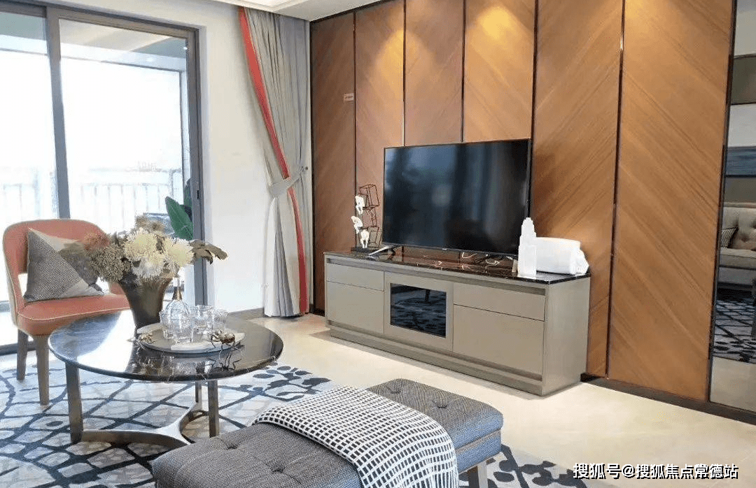 雅居乐锦城温泉1号售楼处首页网站售楼处雅居乐锦城售楼处欢迎您楼盘