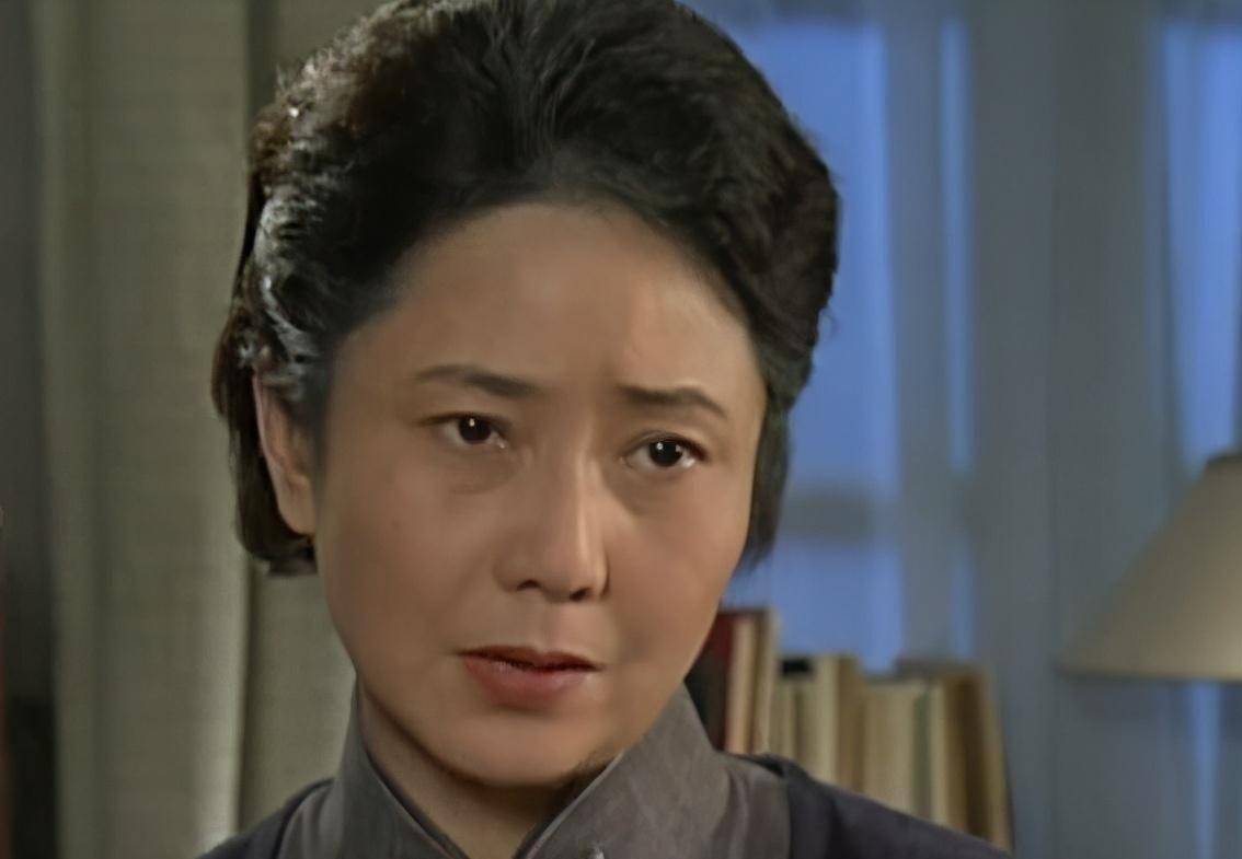 《半生缘》顾母