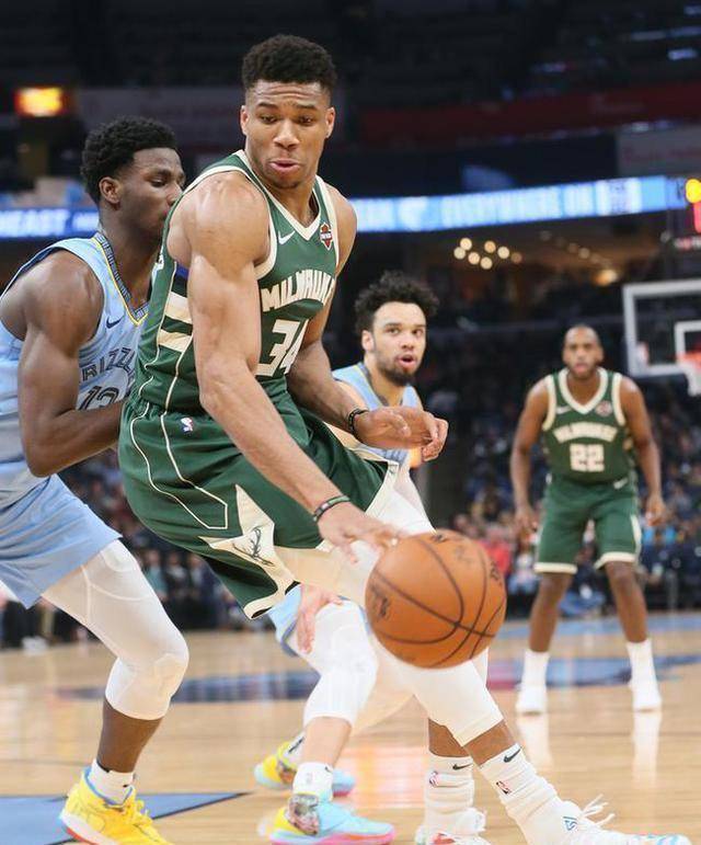 安特托孔波3711雄鹿17连胜谁能阻止字母哥这三支球队有希望