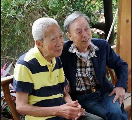 原创原创85岁的杨达和84岁的黄俊英粤语相声艺术的泰山北斗