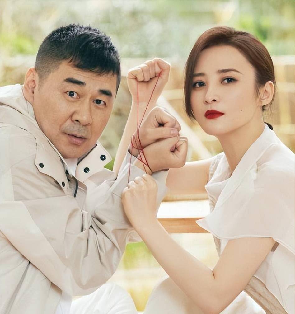 神对比蒋勤勤儿子的颜值表明了陈红真的在努力改变遗传基因