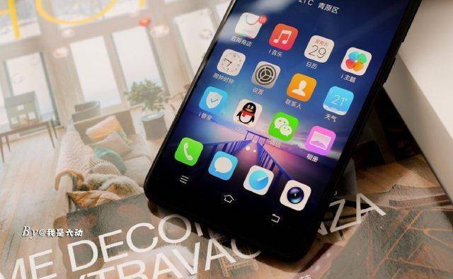 vivox20开箱赏图这的全屏喜欢吗