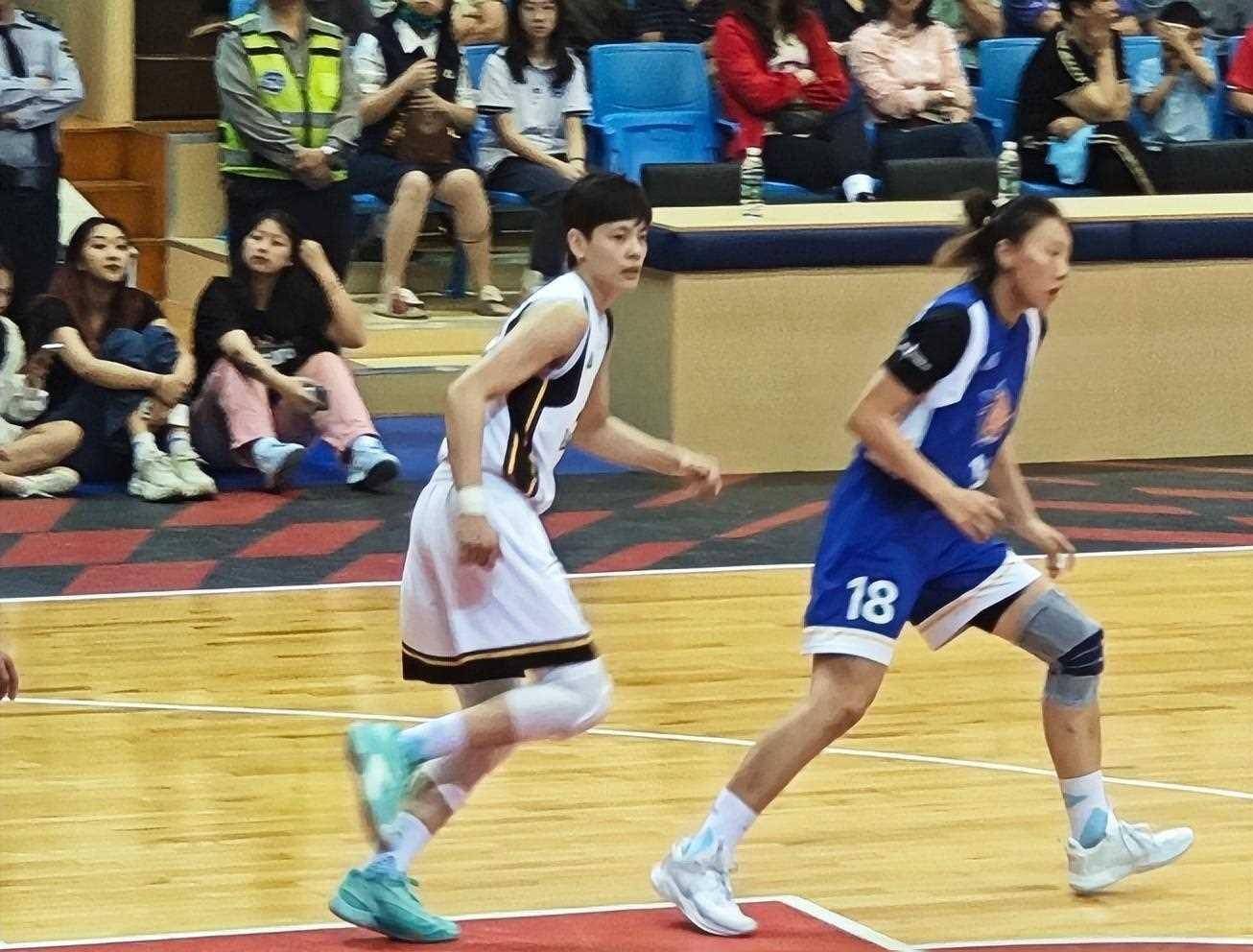 广东女篮新星杨舒予闪耀季后赛领军我们女篮未来可期