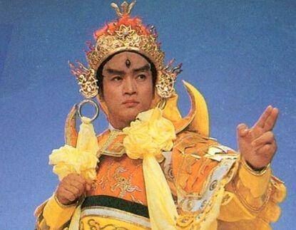 毁三观:哪吒嚣张,杨戬卑鄙,矮矬土行孙对武王贵妃用强_石矶_真人_张奎