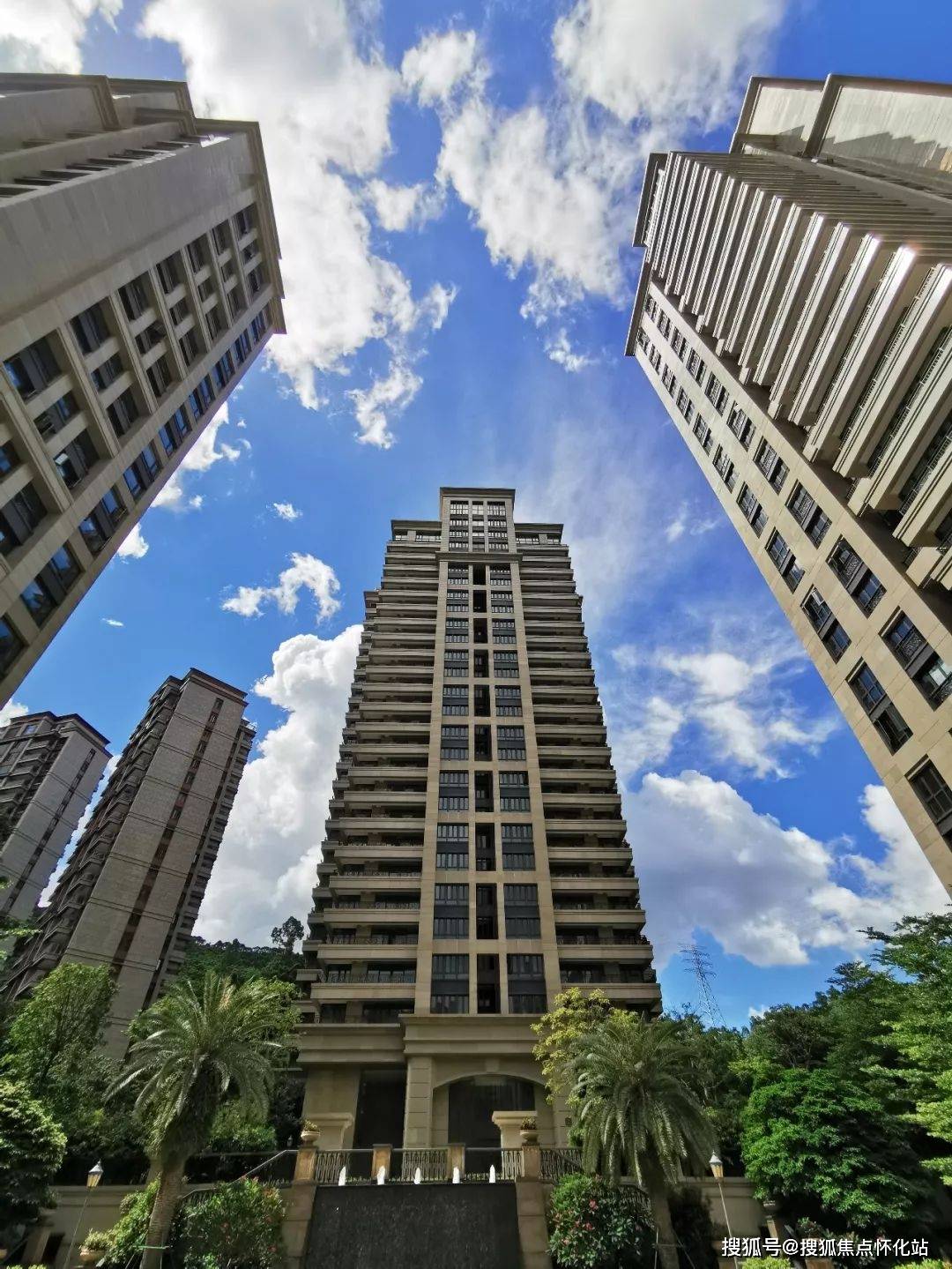 深圳山语清晖售楼处电话→售楼中心首页网站→楼盘详情→24小时热线