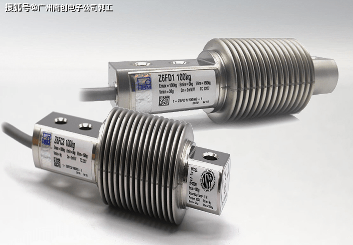 当载重卡车驶过动态称重桥时,德国hbm称重传感器z6fc3/50kg和电子秤即