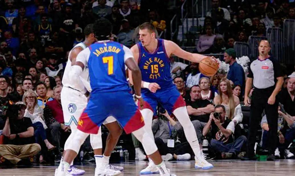 爱德华兹对阵约基奇nba巨星之争掘金遭遇惨败