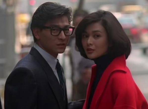 而对于朱丽倩来说,最大的压力就是刘德华与喻可欣的事情,2005年