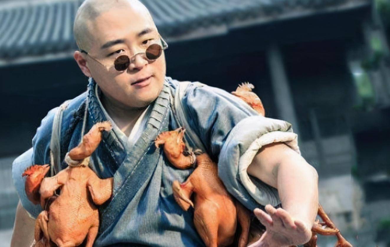 曾是"笑林小子"郝劭文,被母亲"坑"多年,现做街头吃播_郝绍文_郝少文