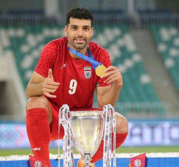 国际米兰引入世界级射手,塔雷米成为国米锋线新宠___