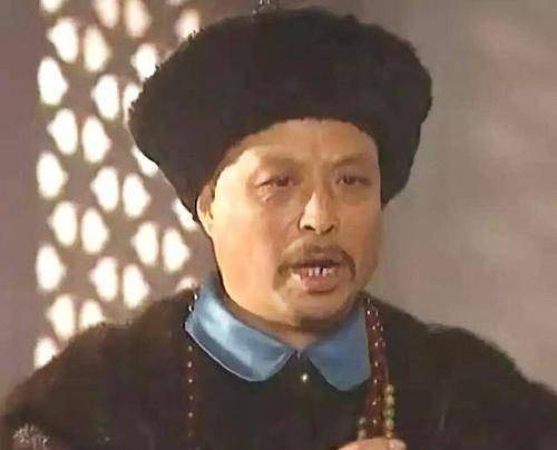 父亲是三朝元老,他自己官至总督,坚决不肯从叛后被迫自缢而死_范承谟