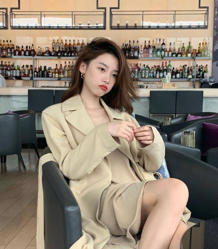 原创半藏森林晒泳衣美照,颜值在线魅力十足,王思聪:真不怪刘阳