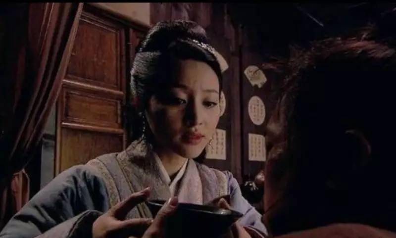 武大郎的故事告诉我们没钱没本事没颜值别总想找漂亮媳妇