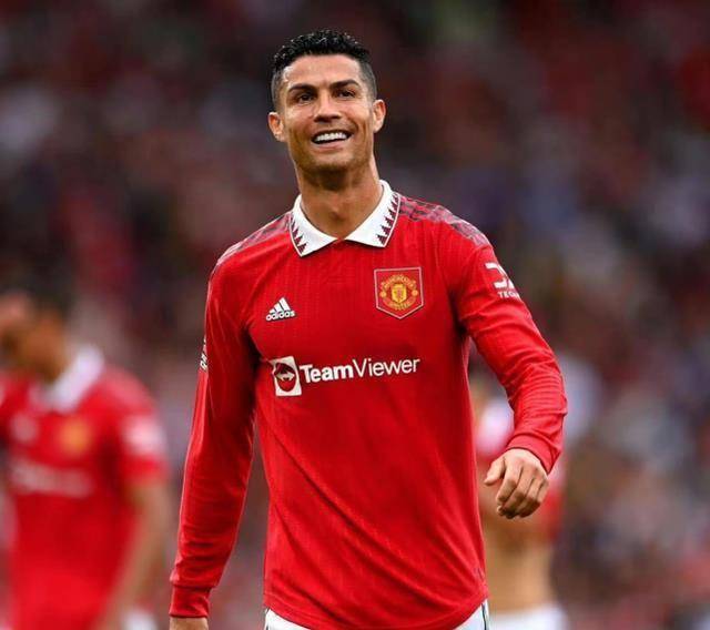 原创被滕哈格尊重的c罗留在曼联还有未来吗