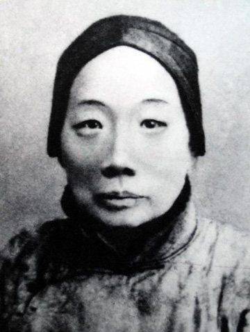 在外和情人同居生子也就罢了,周建人居然在1936年带着情人王蕴如回
