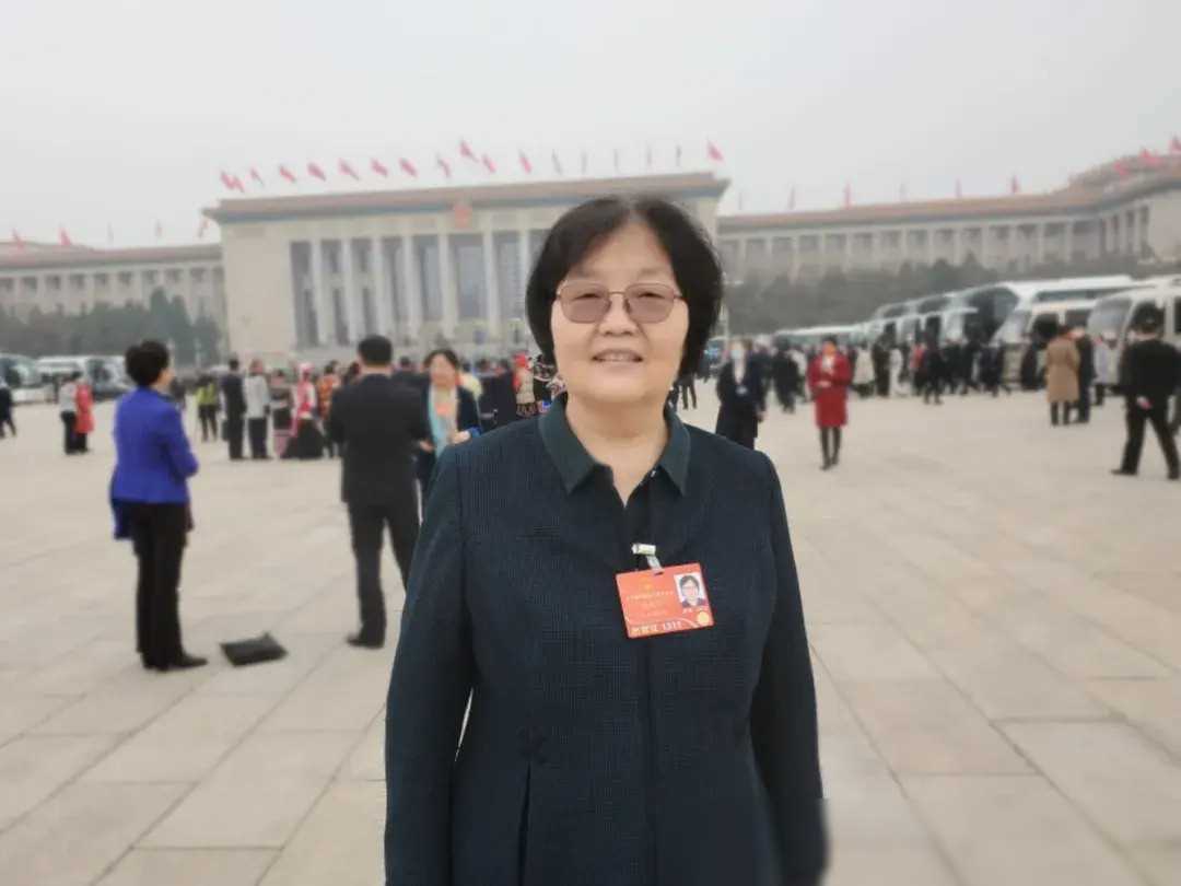 原创沙尘暴创作背后赵冬苓与快手的三年磨砺