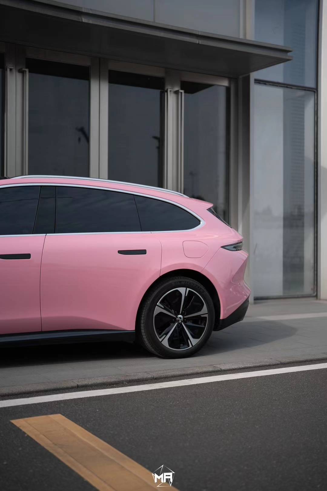 露比粉#蔚来et5t74「matrix矩阵」首发改色膜甜美公主的专属座驾