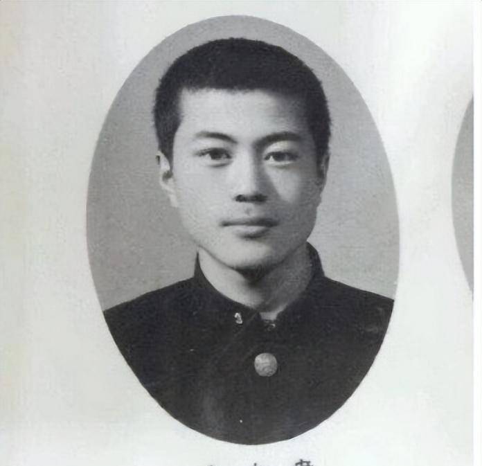 卢武铉年轻时期图片