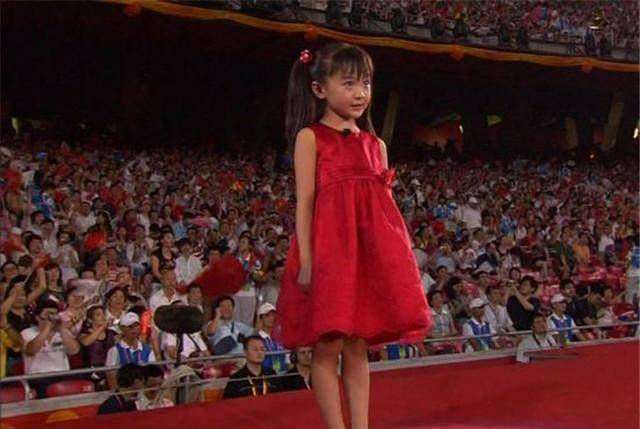 原创奥运女孩杨沛宜和林妙可现状悬殊巨大父母的眼界决定孩子的未来