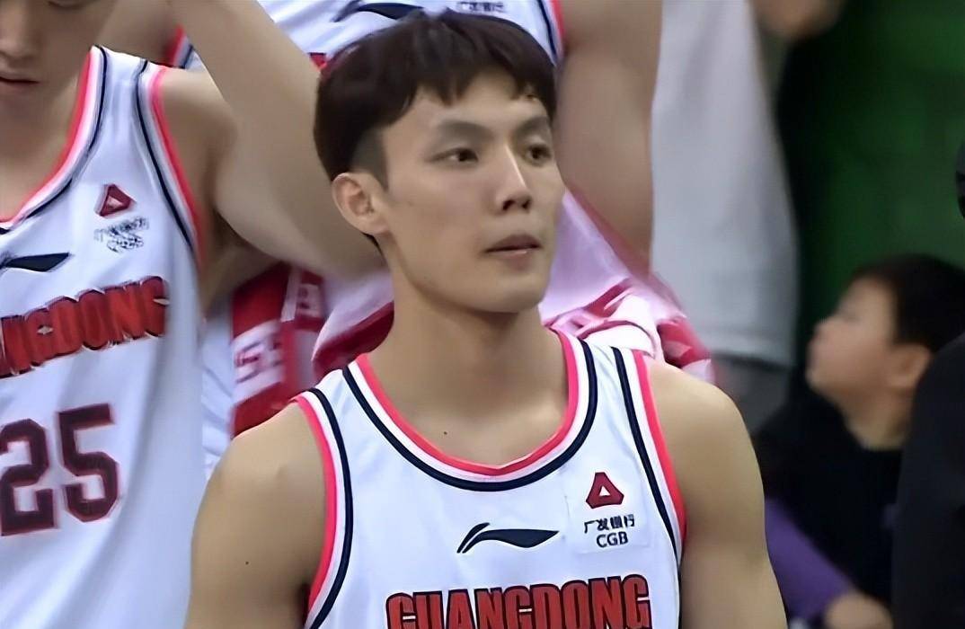 原创110比93广东男篮大胜南京曾繁日三双杜锋指导轻松练兵