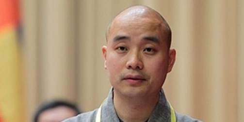 这些粮油物资里,充满了南华禅寺对大家的关怀之心和美好的祝愿.