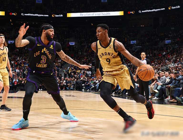 猛龙五虎大胜詹姆斯表现不俗nba附加赛格局生变