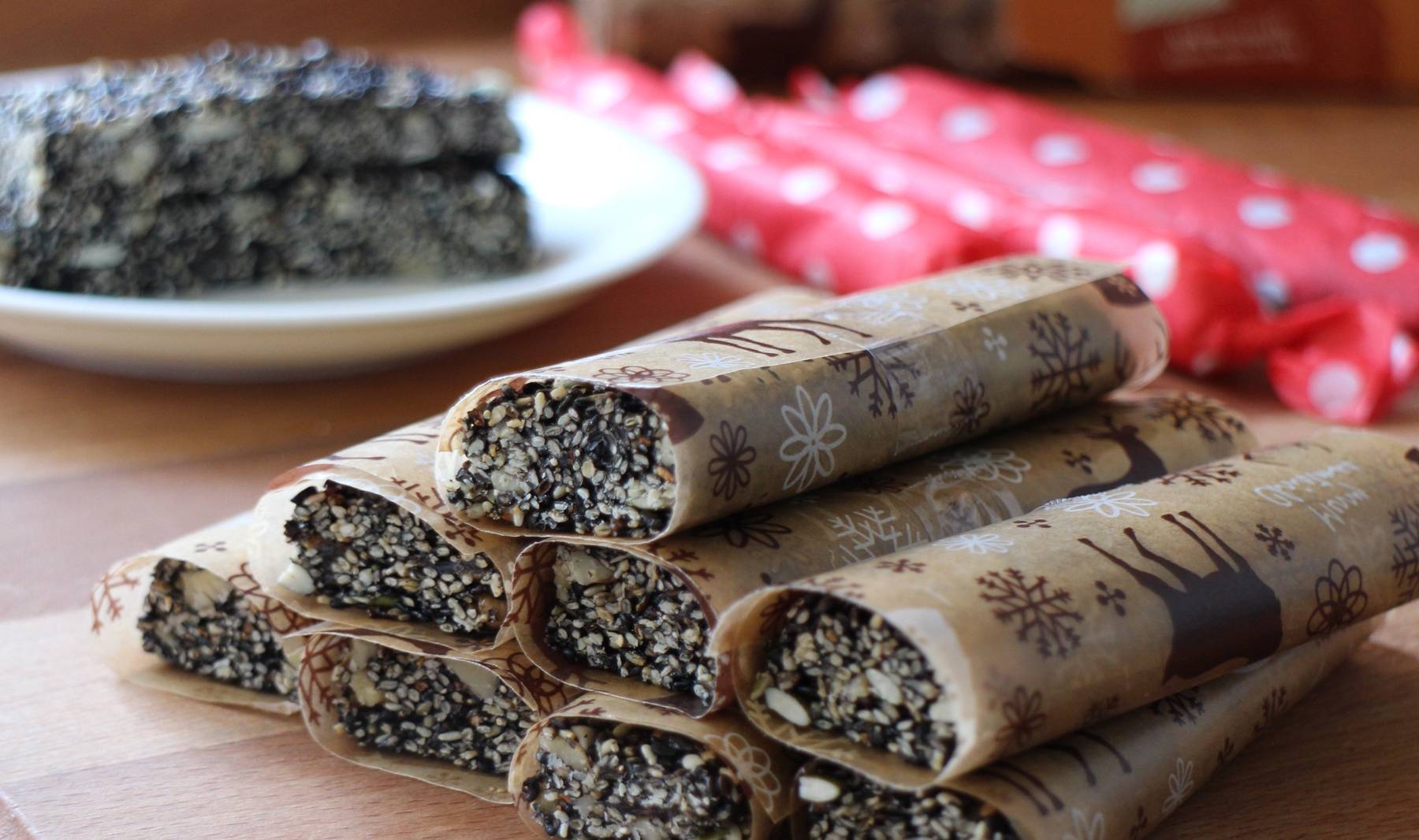 4月,这东西是个宝,做成零食吃,补血补钙还降低血糖_芝麻_蜂蜜_冰箱