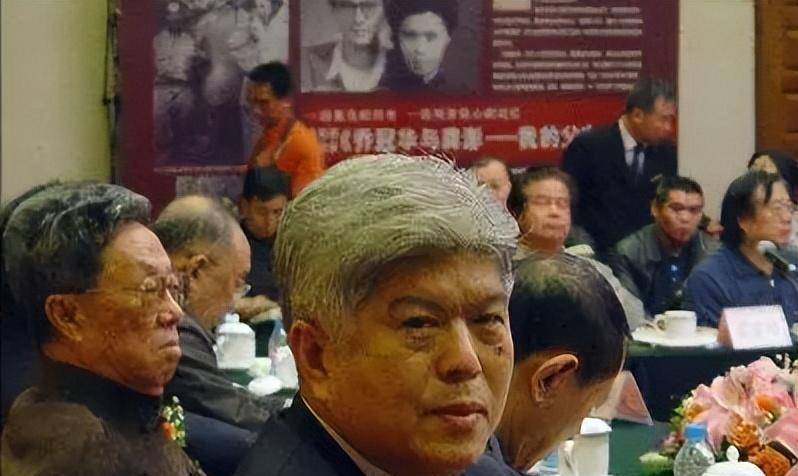 原创外交部长乔冠华后人今何在长子子承父业女儿现今家喻户晓