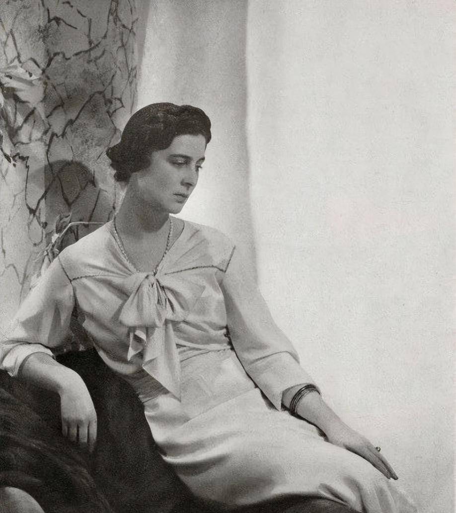 温莎六美之玛丽娜公主英王室最后的蓝血儿媳结婚8年守寡