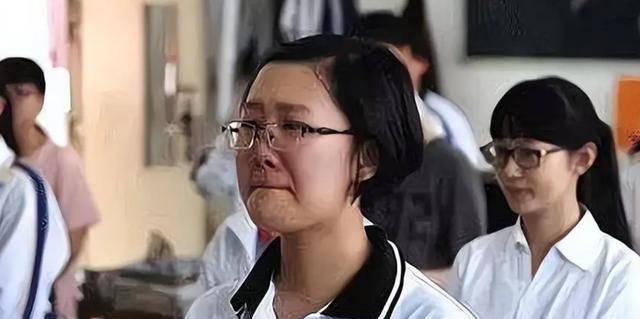 原创2018年优秀寒门学子沈娟高考成绩只有47分爷爷含泪请求复查