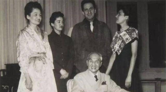 靠倒卖文物暴富,娶15岁妻子,和36岁岳母暧昧,最后客死异乡_张静江